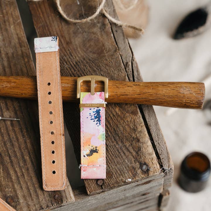 Bracelet de montre en cuir pour Samsung Galaxy style aquarelle pour la vente par Inky Goat