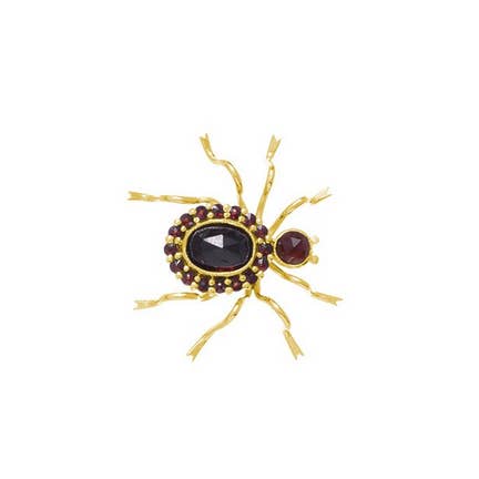 Brooch With Bohemian Garnet Spider for wholesale by Madeka e.U.