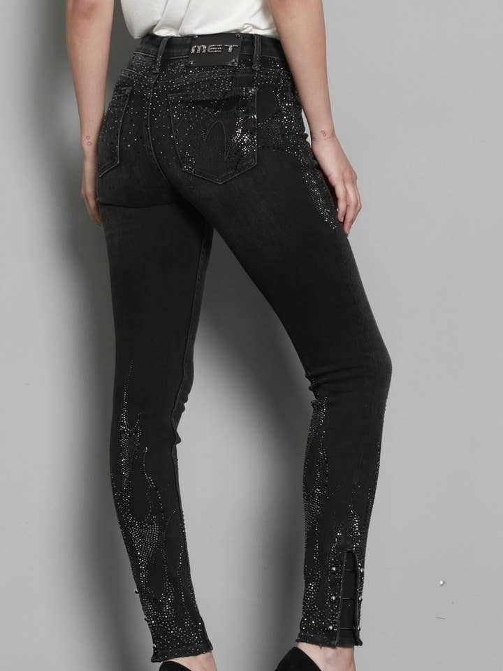 M3 HELENA BA per la vendita all'ingrosso da parte di Met