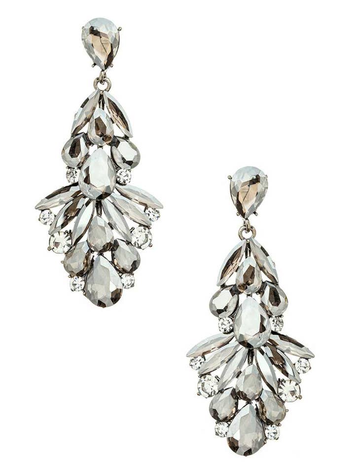 Boucles d'oreilles chandelier en cristal pour la vente par Artini Accessories
