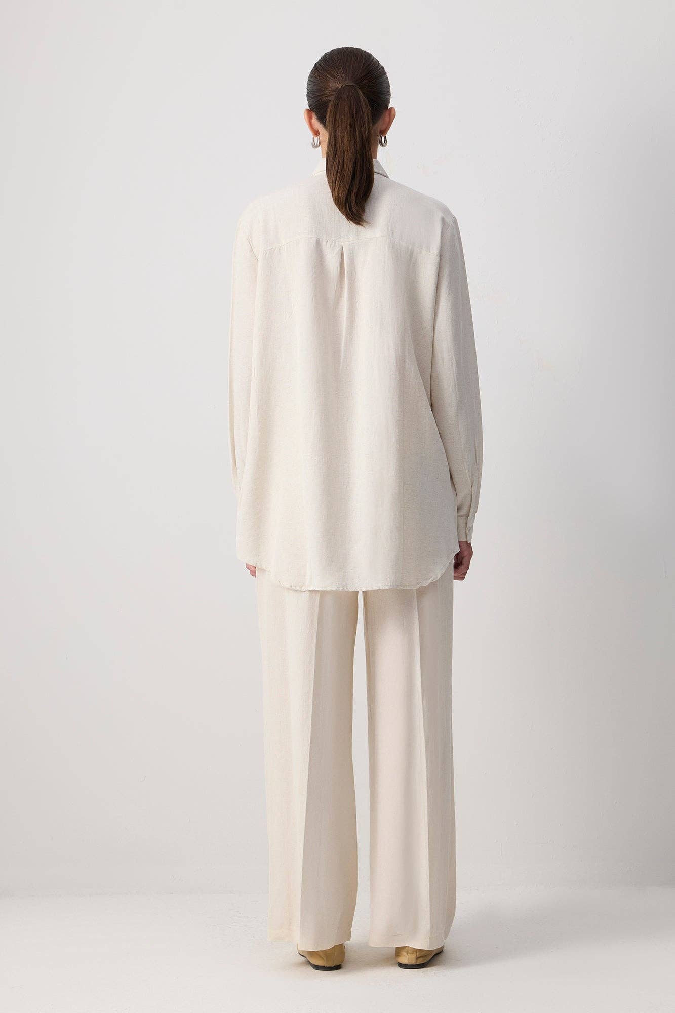 Naturel Embroidered Linen-Blend Longline Shirt – Natural Tone for wholesale on Faire3