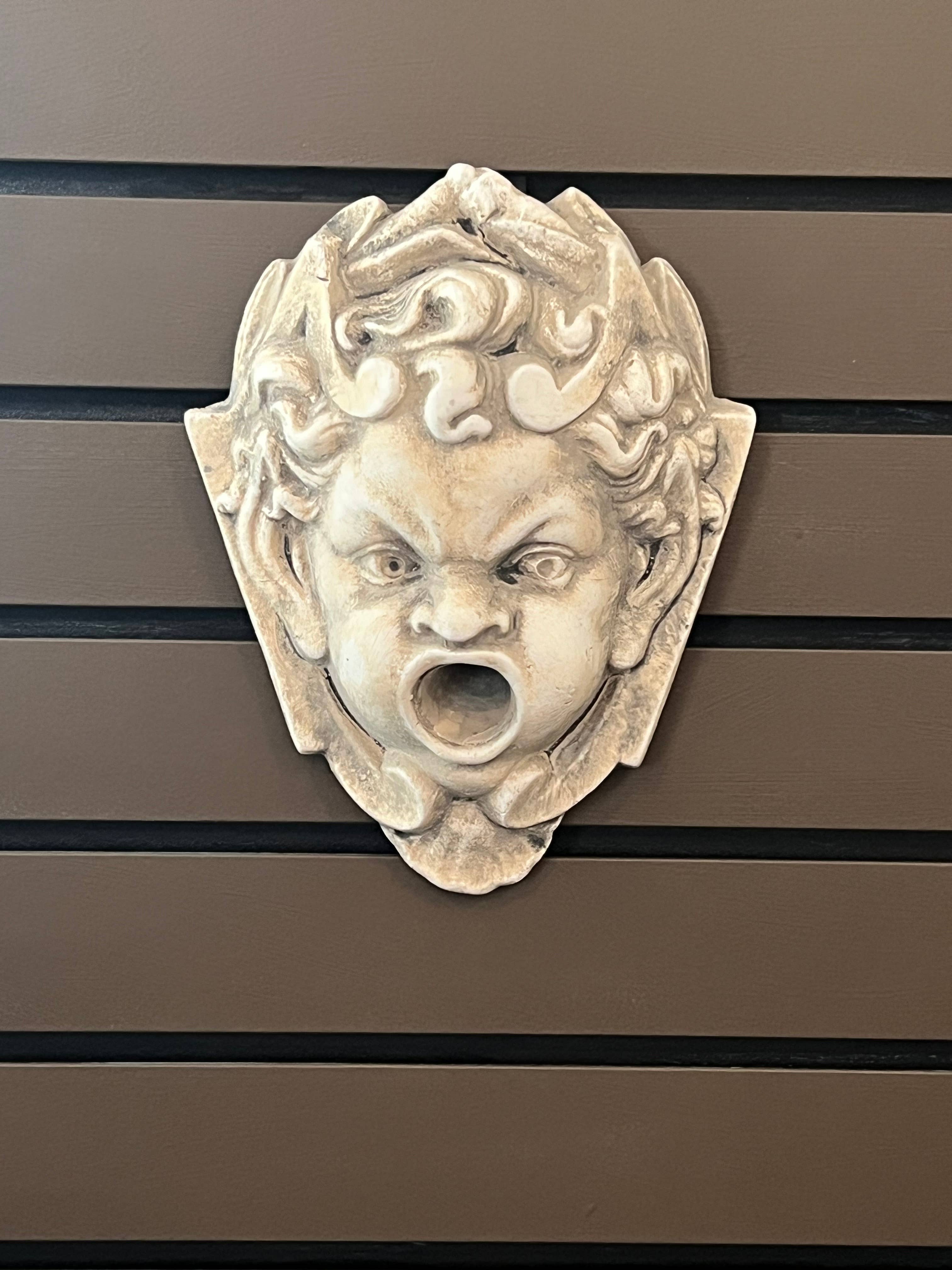 Masterpiece Studio - Wholesale Plaque - Open Mouth Pan Wall Plaque (PL17)3