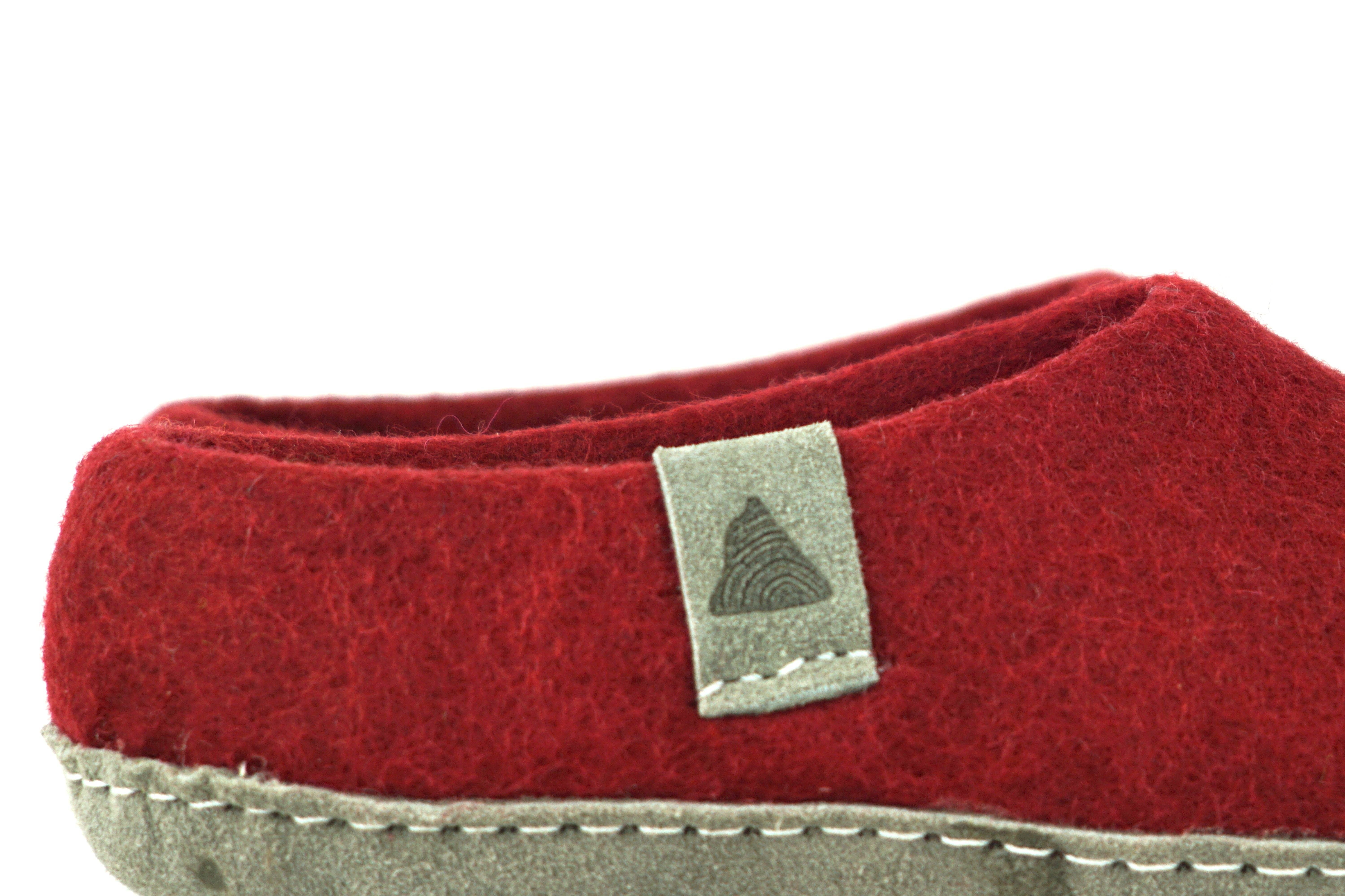 The Cottager – wholesale Slippers – Women's – Shlips Canoe Red10