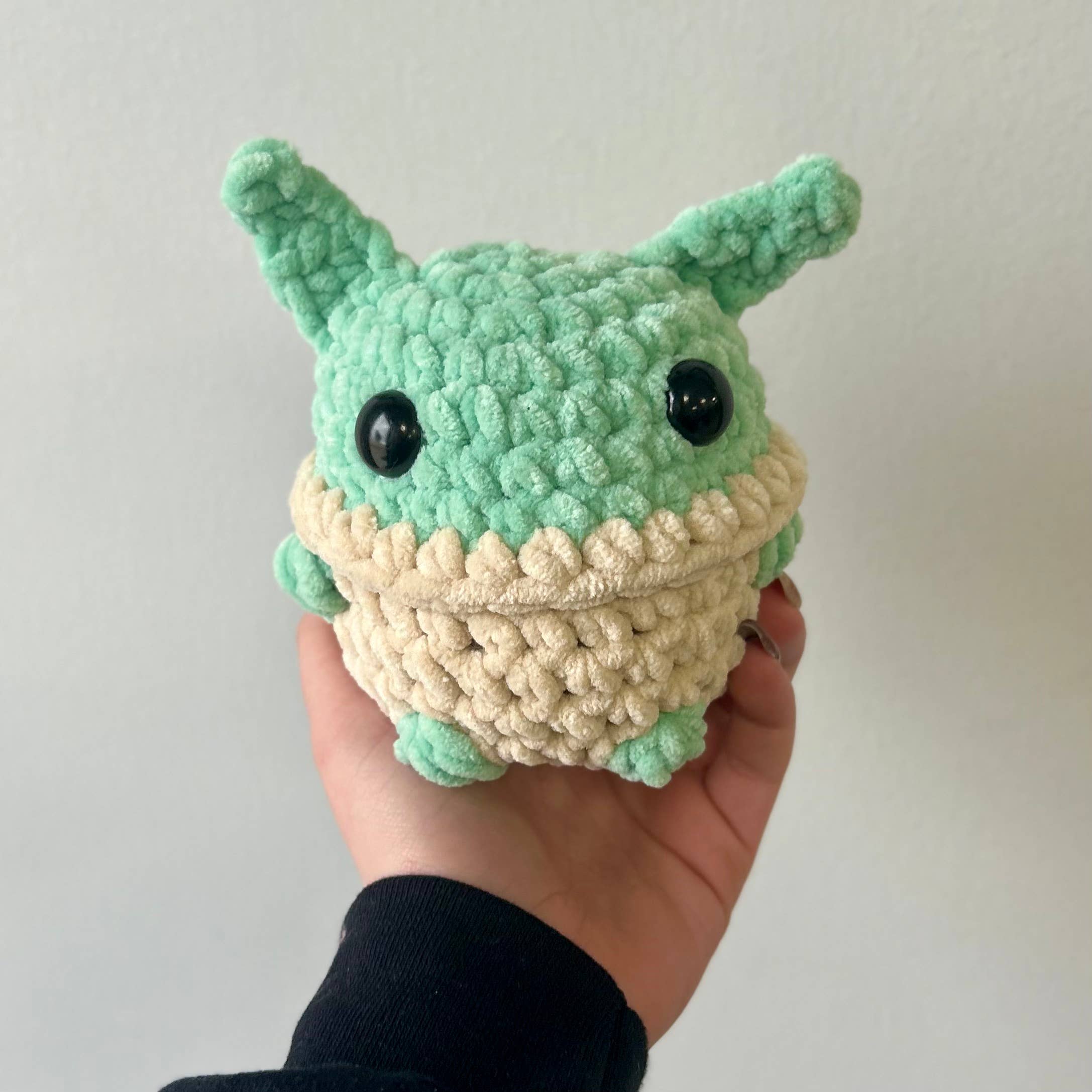 Crochet by Jolene - Wholesale Stuffed/Plush Toy - Kids & Baby - Crochet Green Alien Plushie