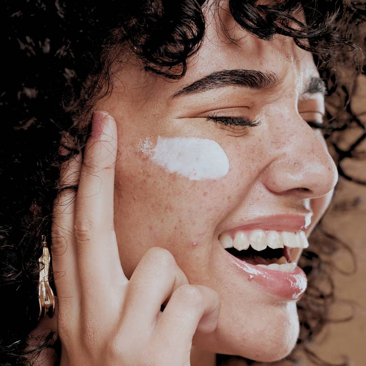 Mettalusso Inc - Wholesale Acne/Hydrocolloid Patch - Mettalusso MORIIS Modern Acne + Anti-Oxidant Hydrating Skincare Lotion6