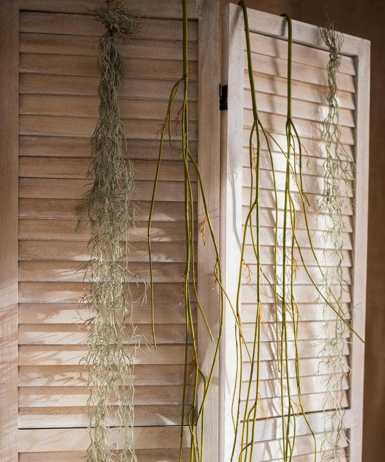 Rustic Reach - Wholesale Artificial Plant - Artificial Green Weeping Willow Stem 55" Long5