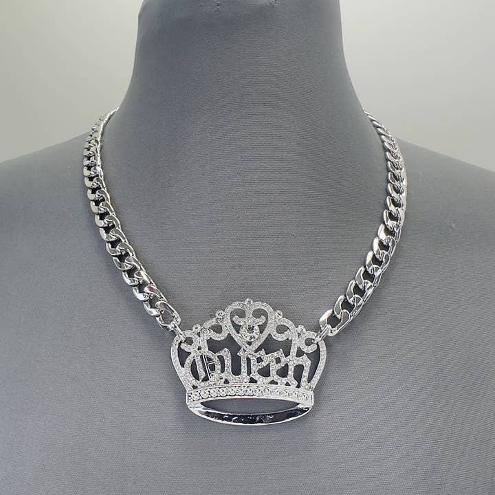 Greater Goods Imports & Wholesale - Wholesale Pendant/Charm Necklace - N0652 YN3715 QUEEN Necklace1
