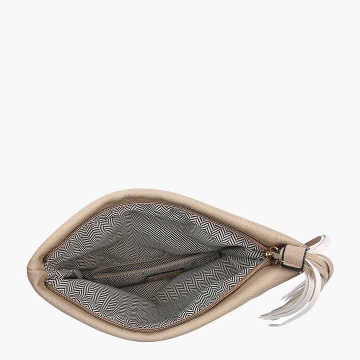 Jen & Co. - Wholesale Crossbody Bag - Women's - M1772 Austin Flapover Tassel Crossbody Clutch