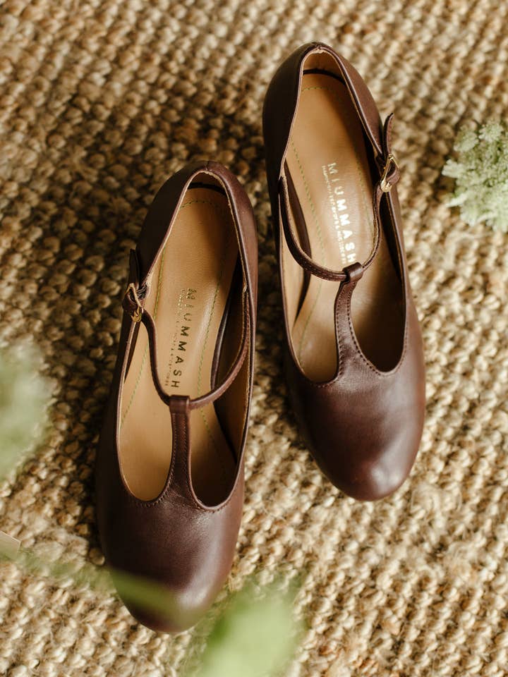 MIUMMASH DAMIAN TOMZIK - Vendita all'ingrosso Scarpe con tacco basso - Donna - Tacchi in pelle fatti a mano (5,5 cm)-Astrid-Marrone Cioccolato 35-426