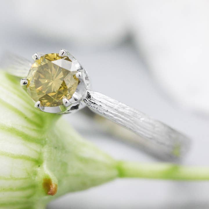 Anel de Diamante Amarelo Natural com Aro de Ouro Branco 18k por atacado de Metal Studio Jewelry