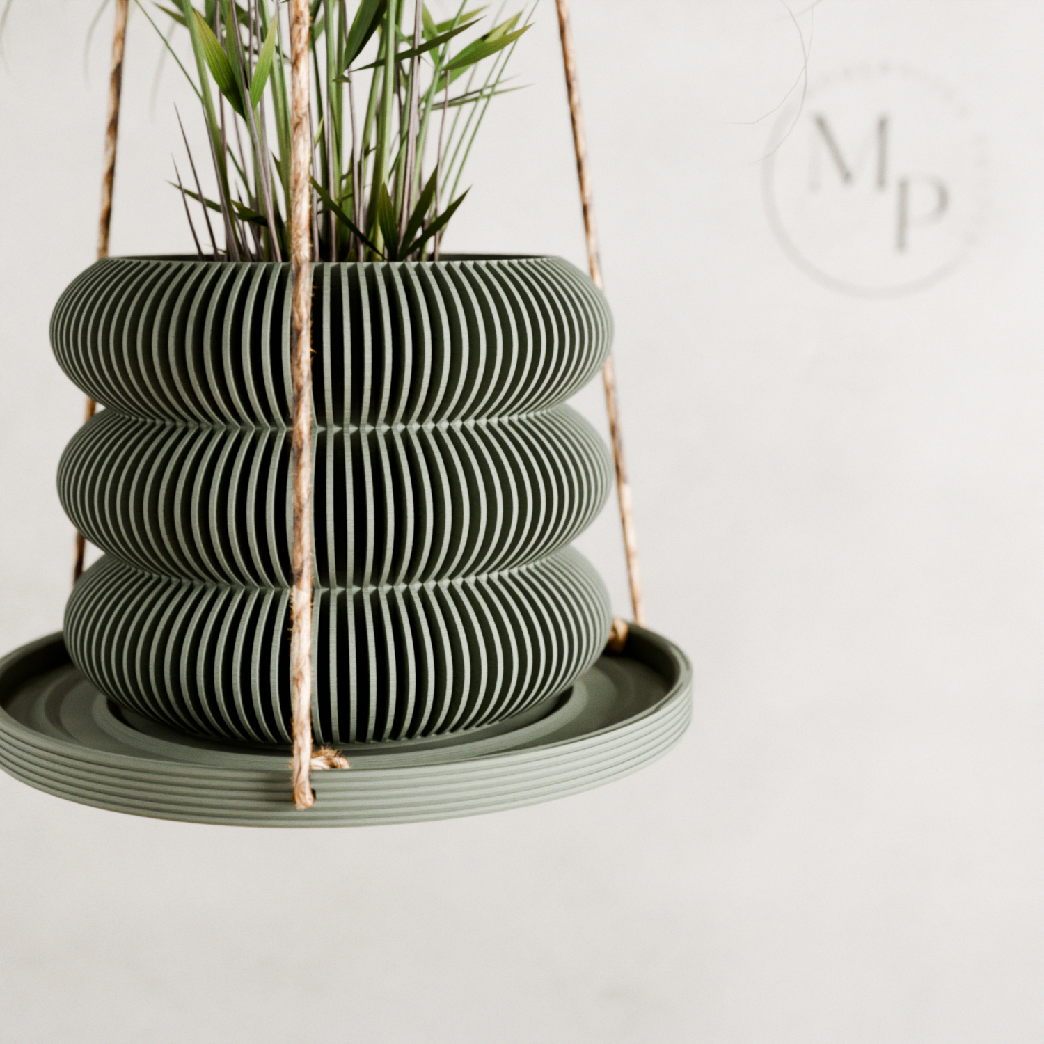 Modernized Pottery - Wholesale Hanging Planter - Hanging Plant Pot Tray | PUDDLE6