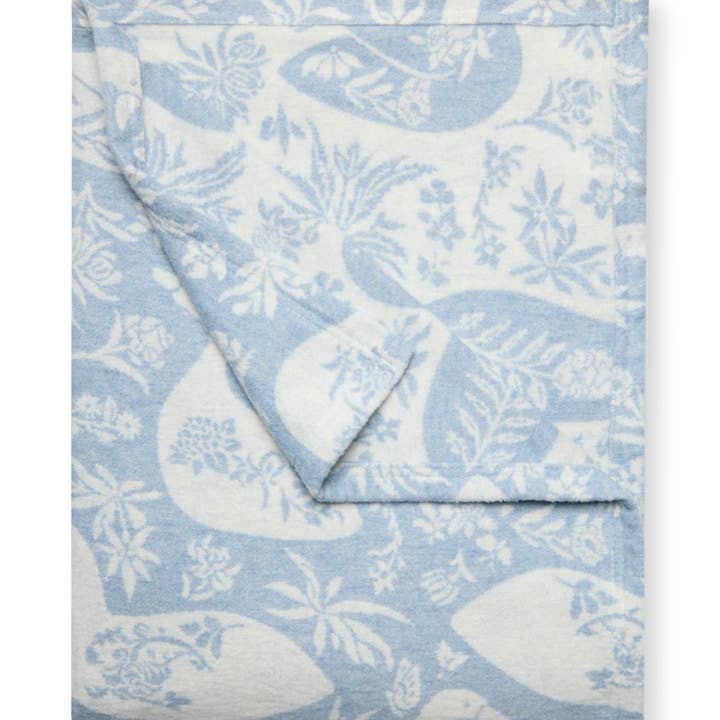 ChappyWrap - Wholesale Throw Blanket - The Lightweight Blanket - Garden Geese