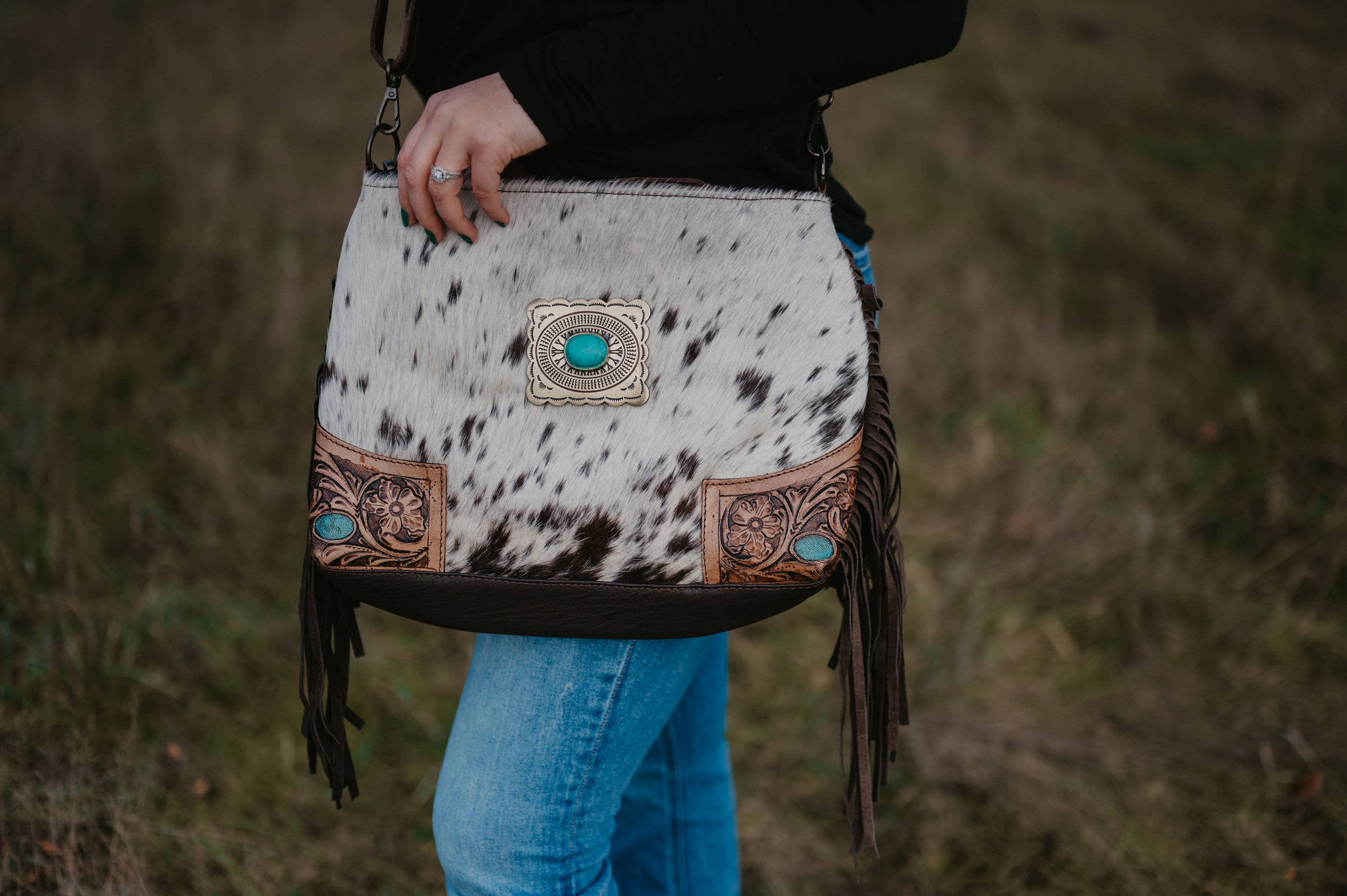 FRINGE & LUXE - Wholesale Crossbody Bag - Women's - Cowhide tooling carved fringe bag5