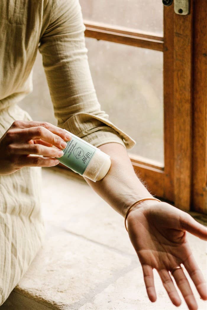 Comette Cosmetics - Wholesale Deodorant - Unisex - Ulysse-thyme and Peppermint Balm Deodorant2