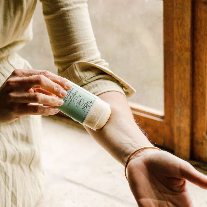 Comette Cosmetics - Wholesale Deodorant - Unisex - Ulysse-thyme and Peppermint Balm Deodorant2