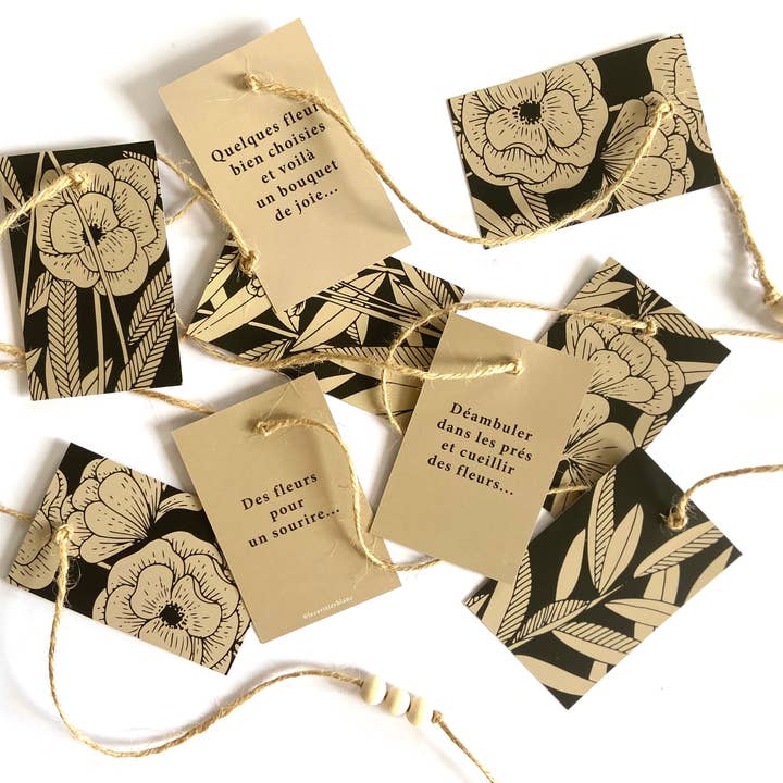 “Flowers” garland for wholesale by Le cerisier blanc