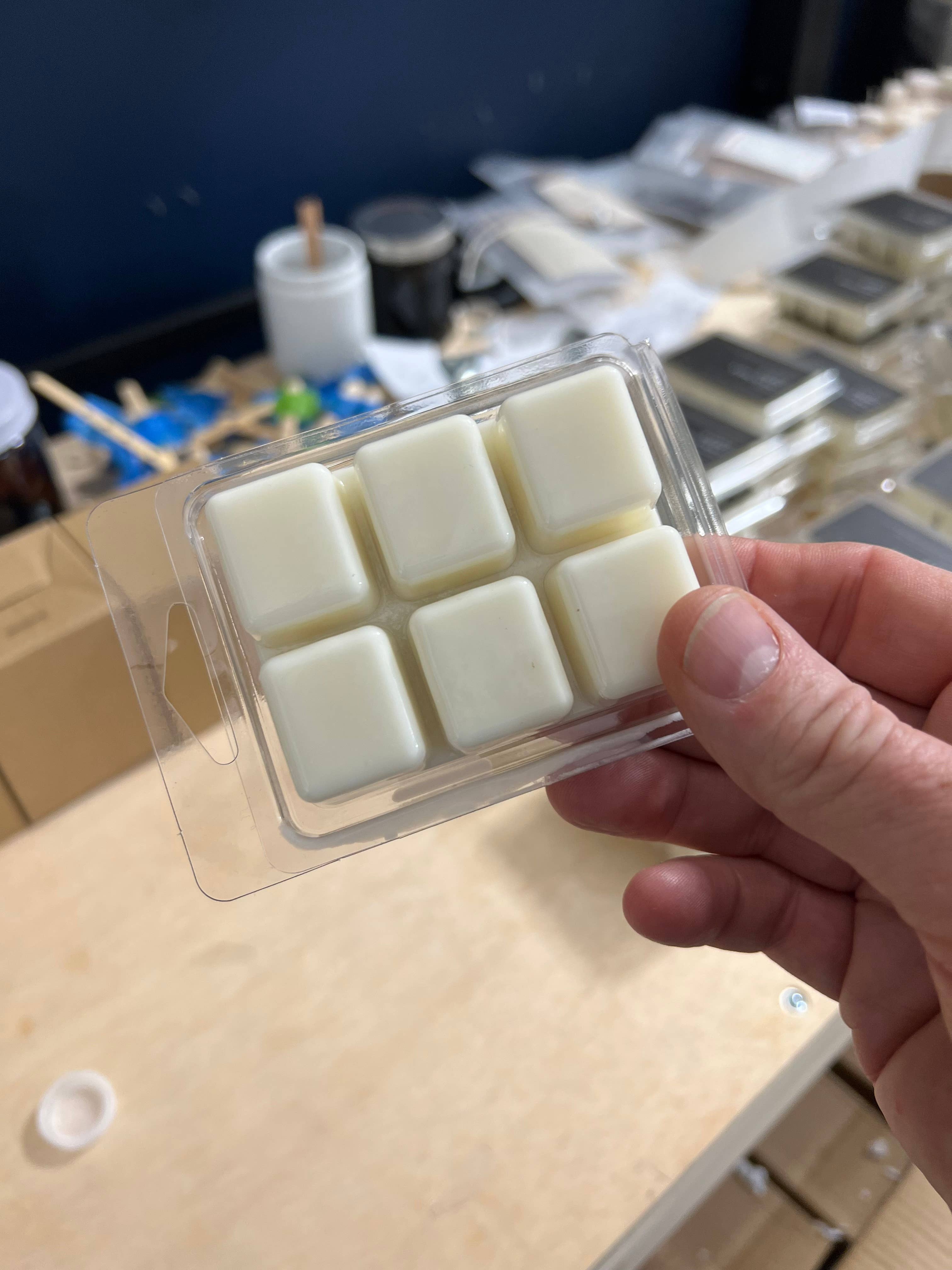 Wicked Weave’s Candle Studio – wholesale Jar/filled candle – Mahogany Teakwood  Soy Wax Candle (5 Size Options)1