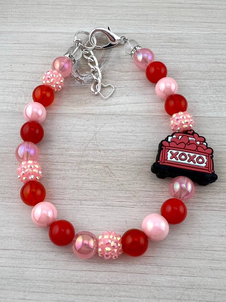 XOXO MINI DOG NECKLACE for wholesale by My Trendy Little Pup