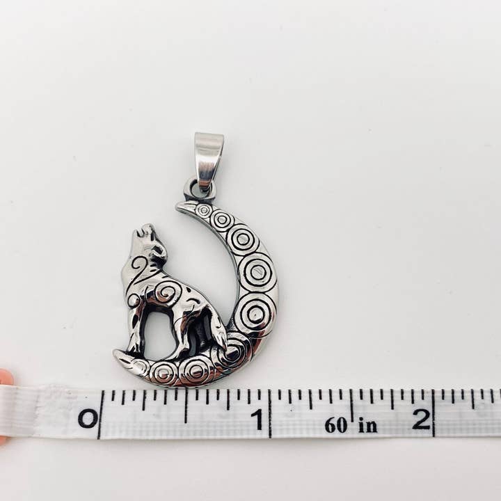 Mio Queena - Wholesale Craft Supplies - Stainless Steel Moon Wolf Pendant - MJ/MNP