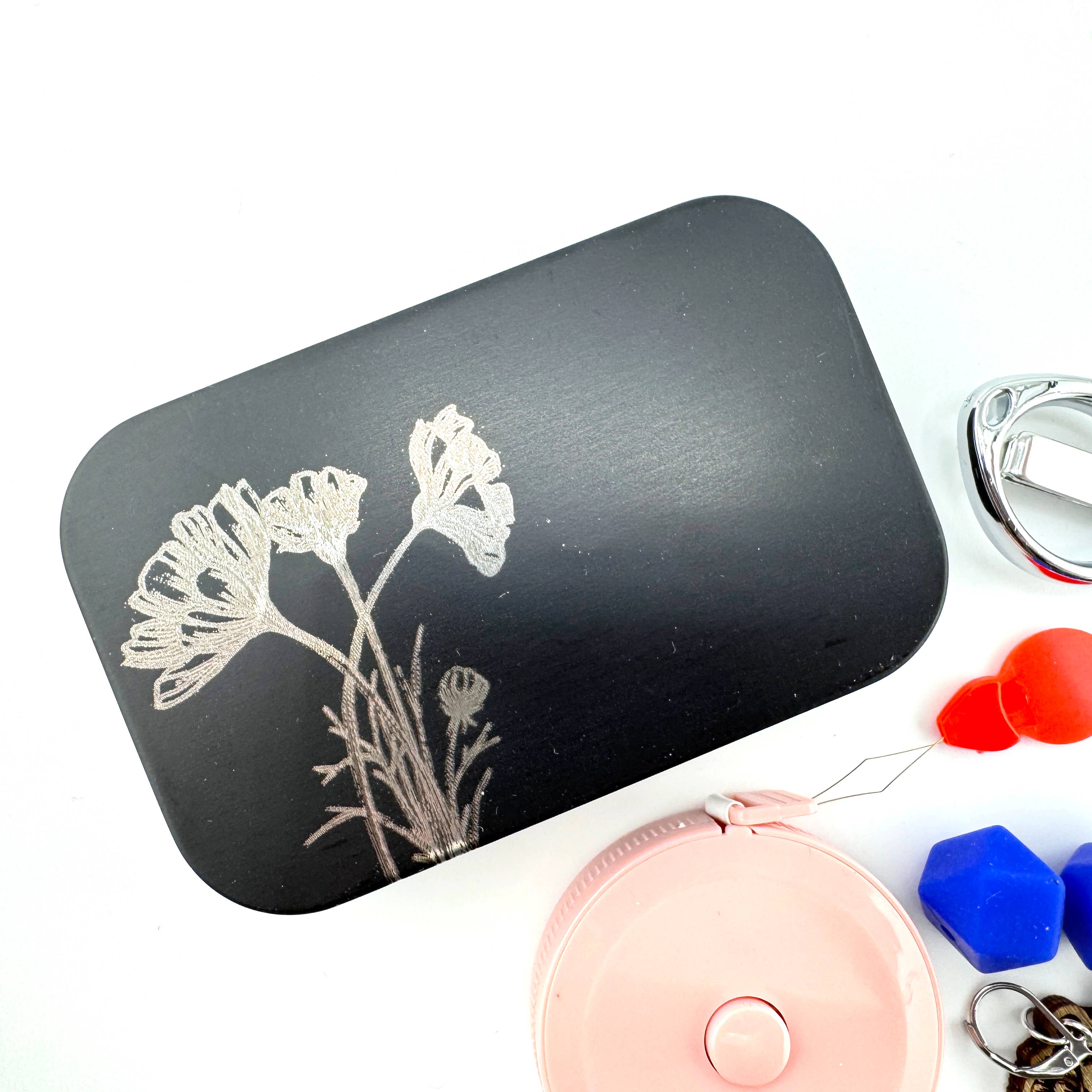 Art by Erica H & Rebel Stitchers - Wholesale Knitting/Crochet Supplies - Poppies Notions Metal Tin Kit with Magnetic Needle Holder5