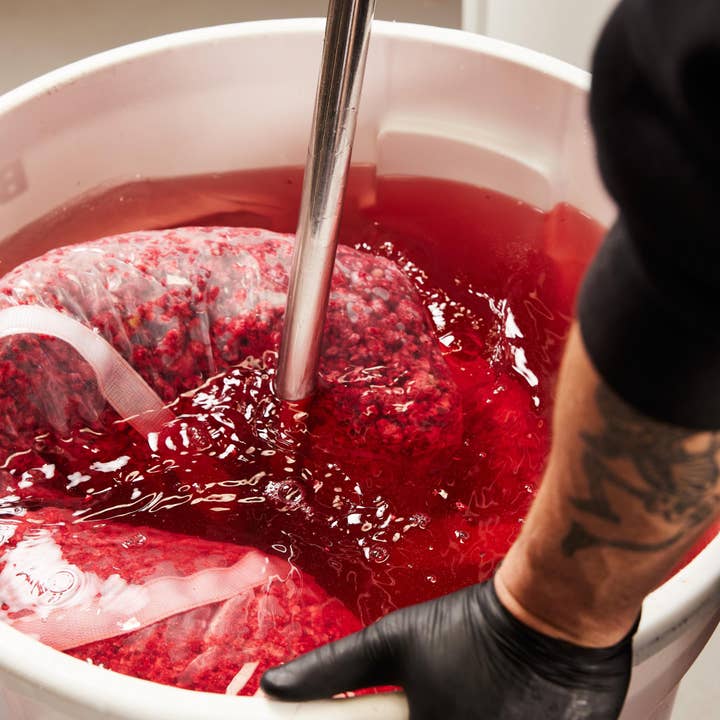 NON USA - Wholesale Non-Alcoholic Spirits/Wine/Beer - NON1 Salted Raspberry & Chamomile4