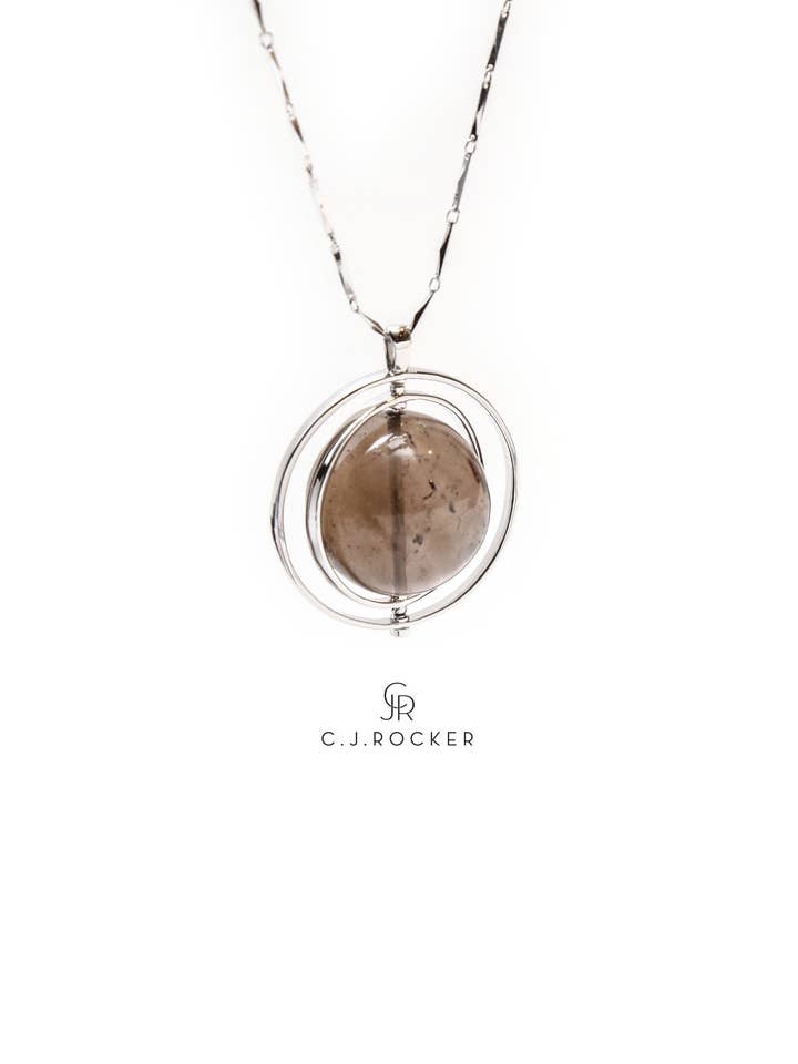 Mörk Smoky Quartz Halsband Orbital hänge | Silver Rhodium för wholesale av C.J.ROCKER