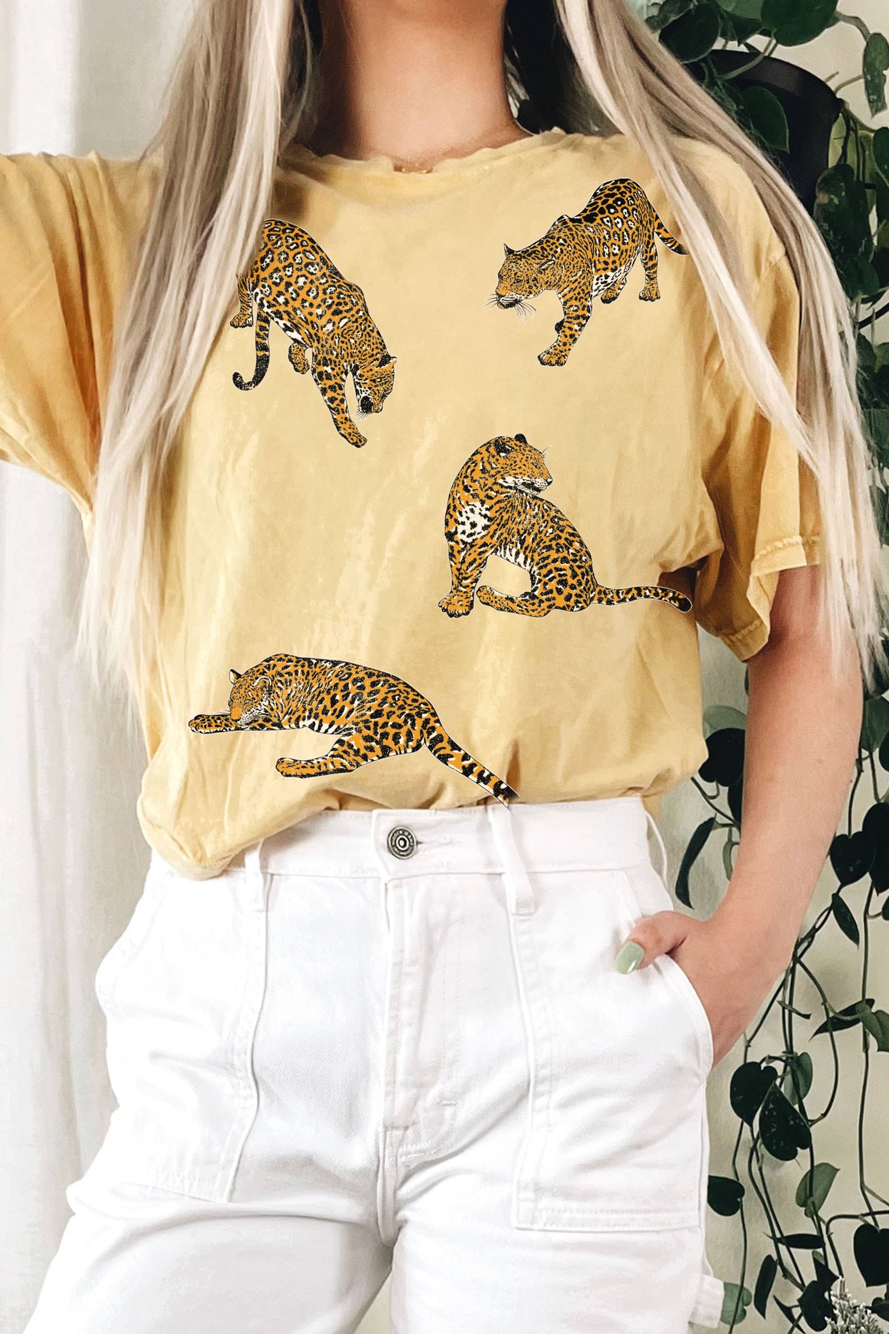 Rustee Clothing - Vente T-shirt sérigraphié – femme - HAUT COURT LONG À MOTIF MINÉRAL LÉOPARDS3