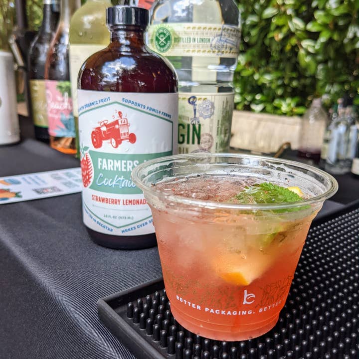 Farmers Jam - Wholesale Cocktail Mix/Syrup - Strawberry Lemonade Cocktail Syrup