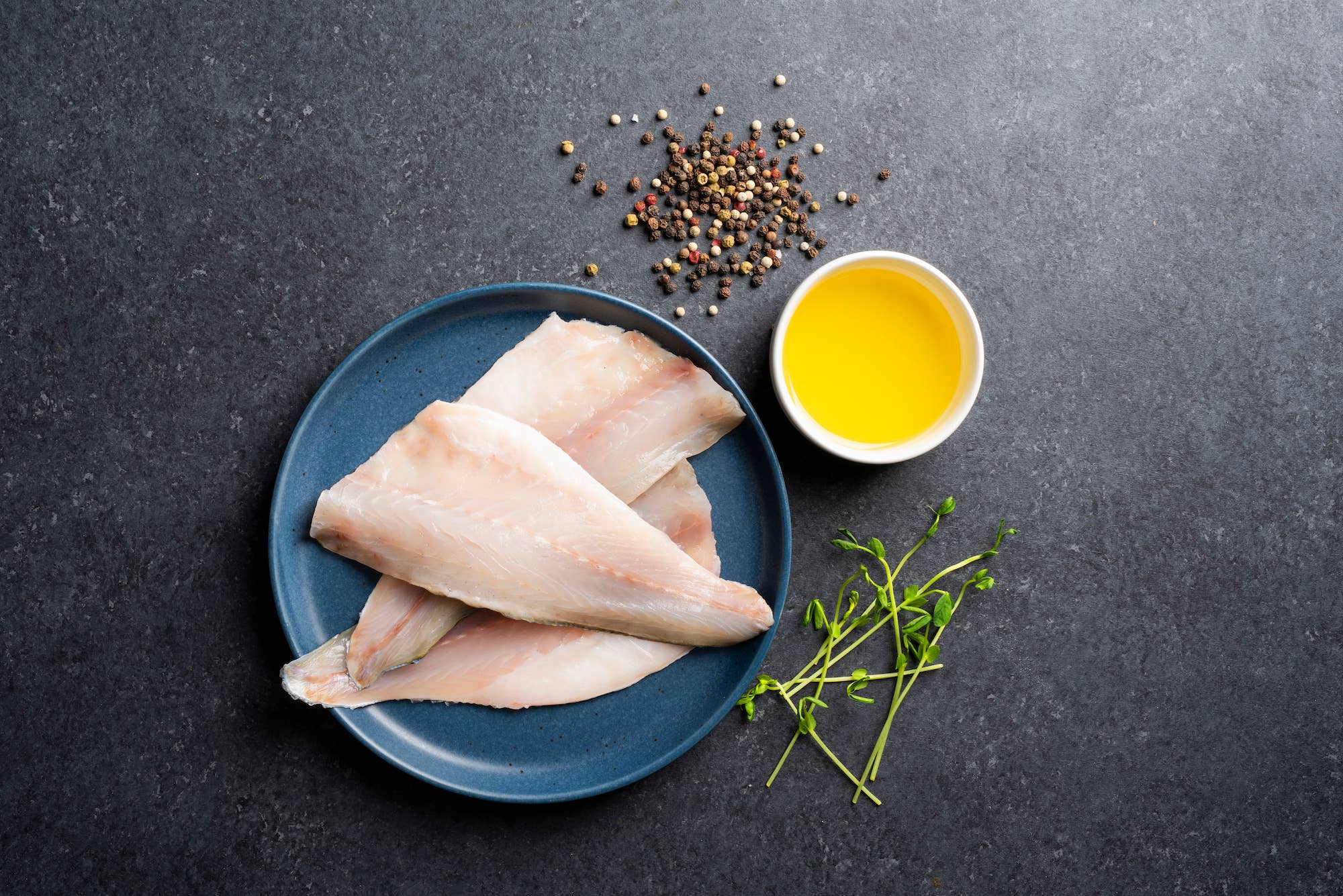 Legend of Jona – Peixe/frutos do mar por atacado – Filetes de Brazino JONA 2un - 8oz - Embalagem em Tabuleiro2