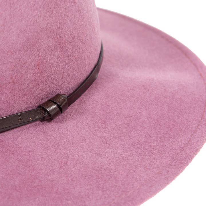 TRAVAUX EN COURS... - Wholesale Fedora - Women's - FELT HAT - leather band, sewn brim50