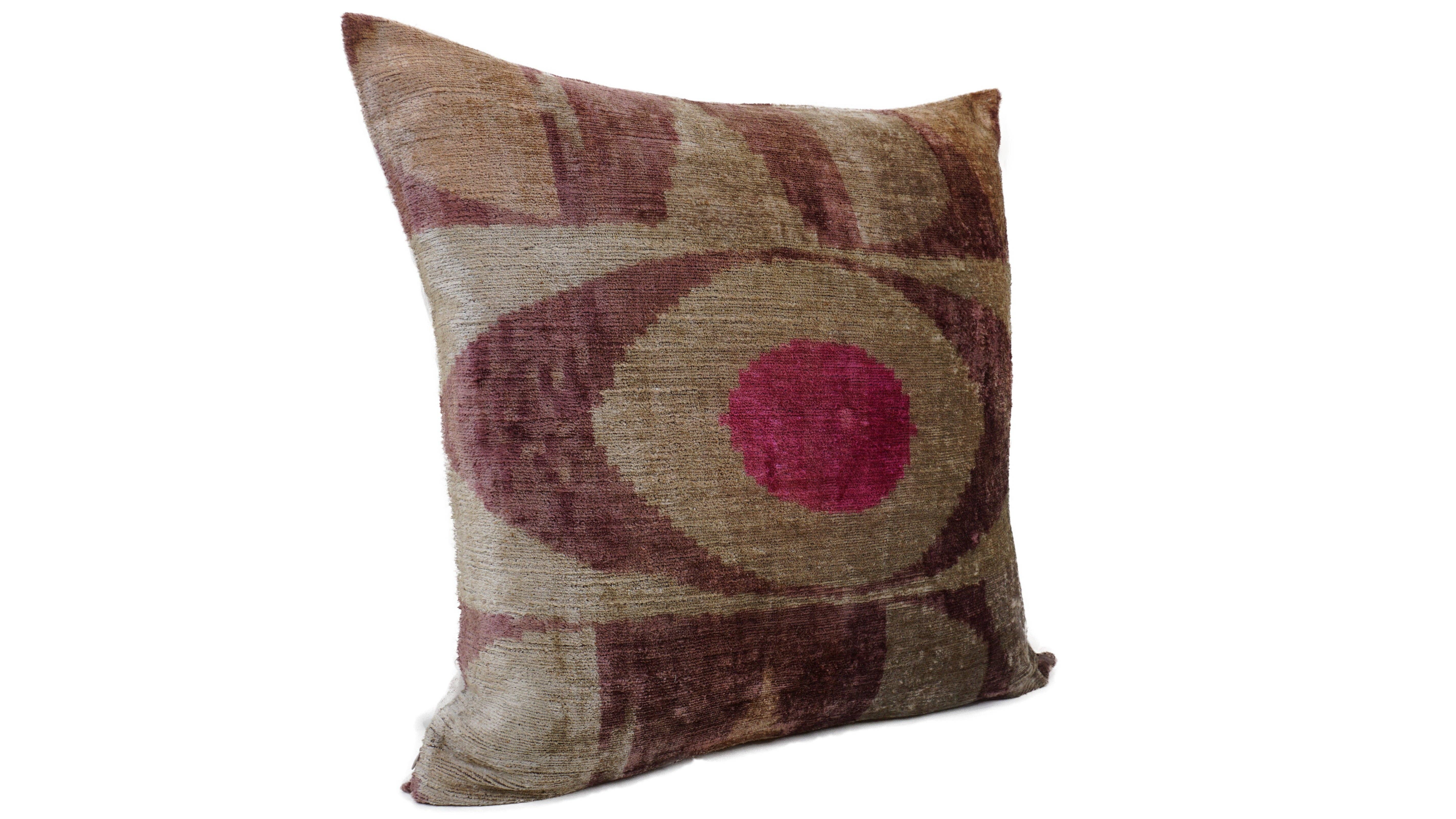 MD Home - Wholesale Throw Pillow Cover - EGYPTIAN EYES SOLID- IKAT SILK/VELVET PILLOWCASE 24"x24"1