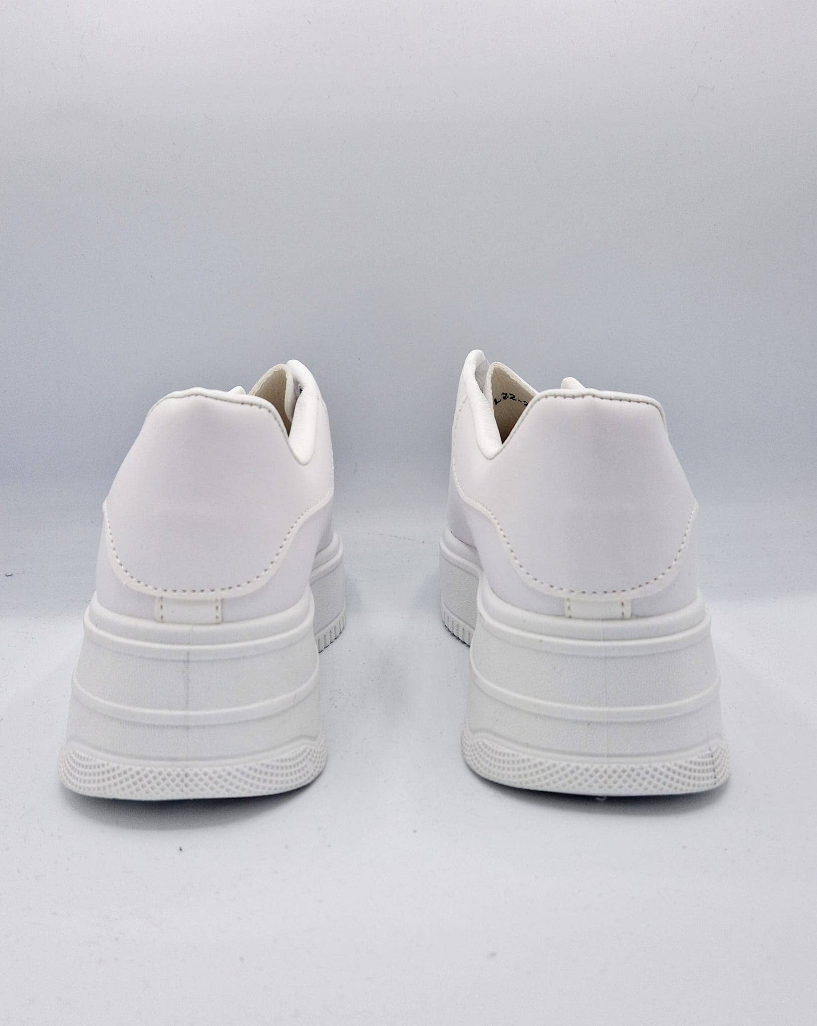 Vera Shop - Wholesale Lifestyle Sneakers - Women's - PLATFORM SNEAKERS3