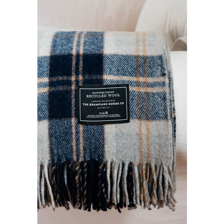 The Grampians Goods Co. - Vendita all'ingrosso Plaid - Coperta Heritage Tartan in lana riciclata40