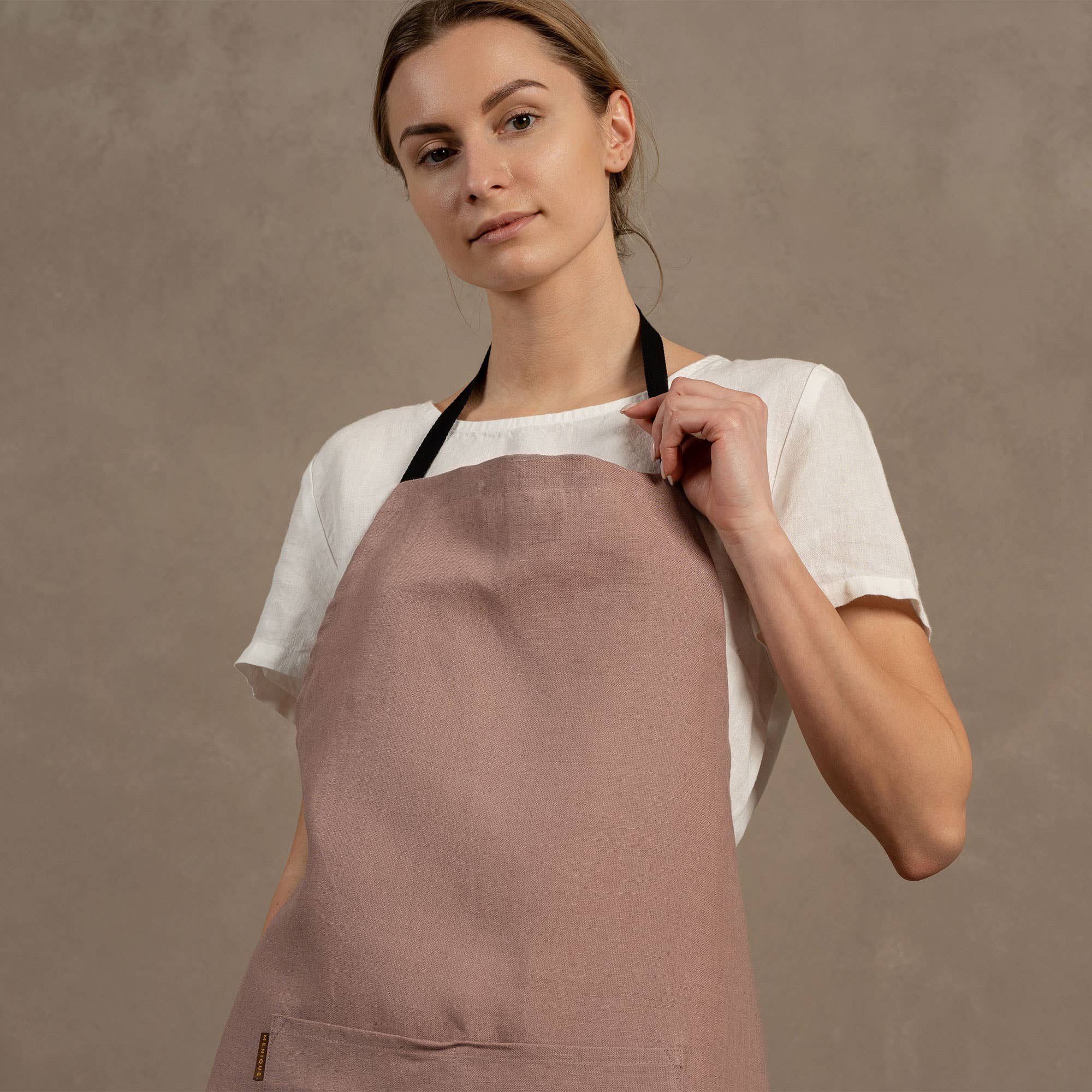 menique – Engroshandel Forklæde – Justerbart forklæde i hør2