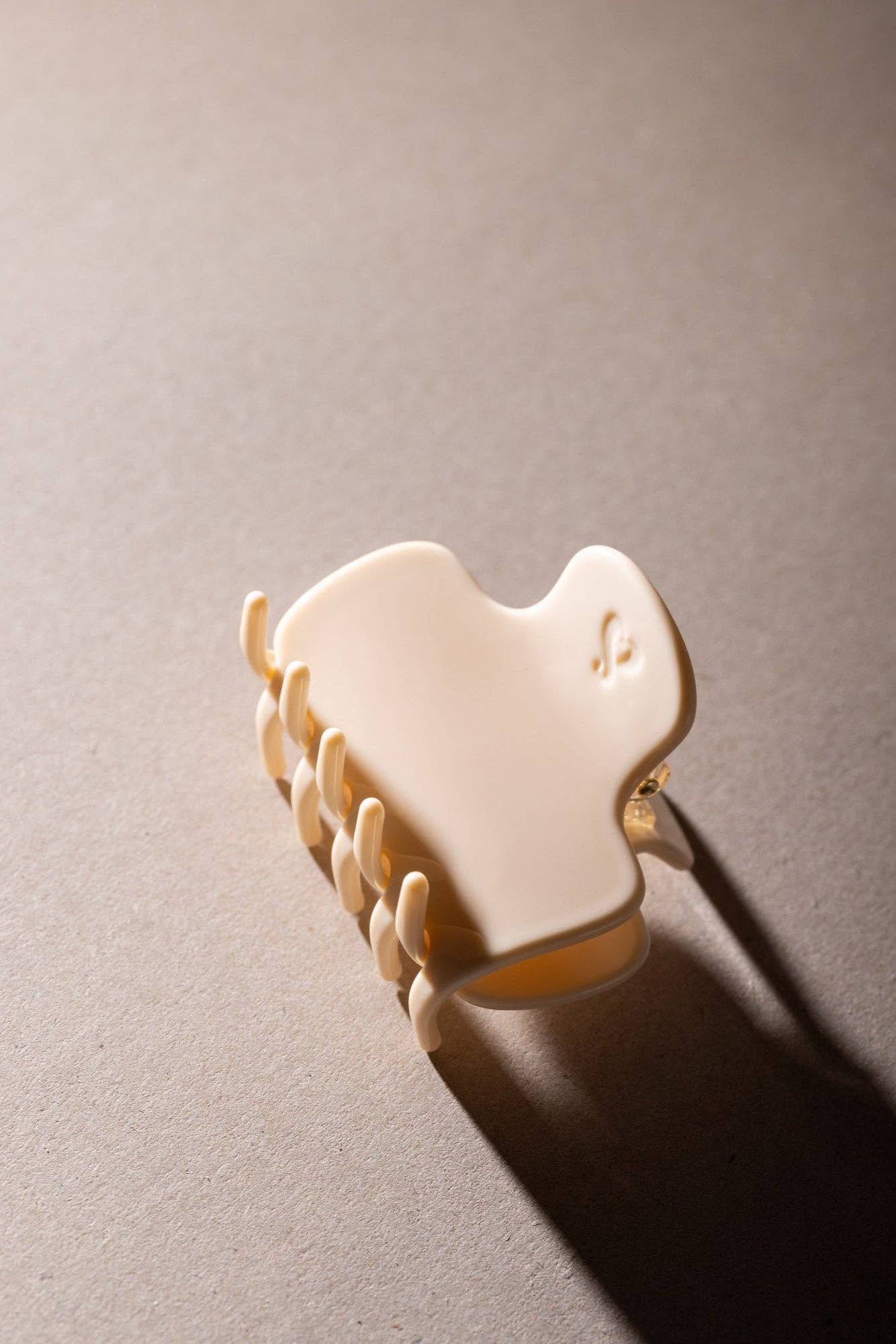 sasstie - Wholesale Hair Clip - Women's - Hair clip - Mio Butter3