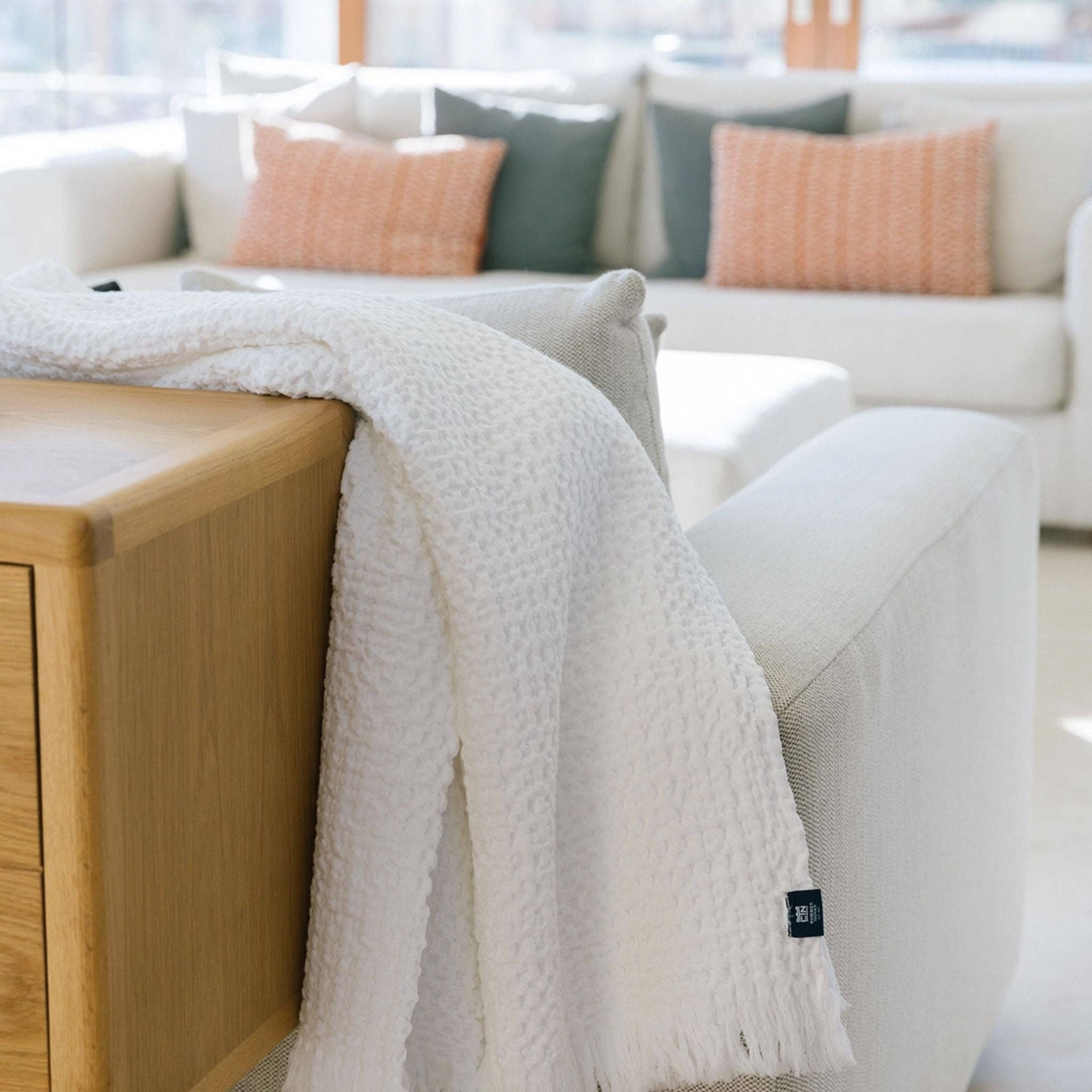 Torres Novas - Wholesale Bedding Blanket - White Santa Luzia Waffle Bedspreads8