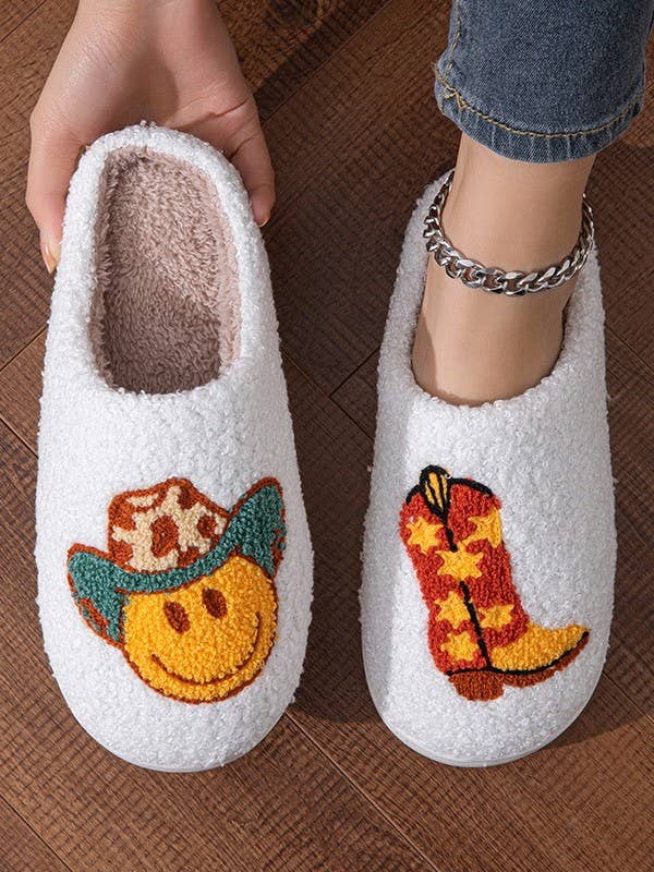 JOSSLYN by wall to wall – Engroshandel Slippers - Dame – Bløde plyssede hjemmesko med svampe, hjerte eller regnbue - varme og komfortable26