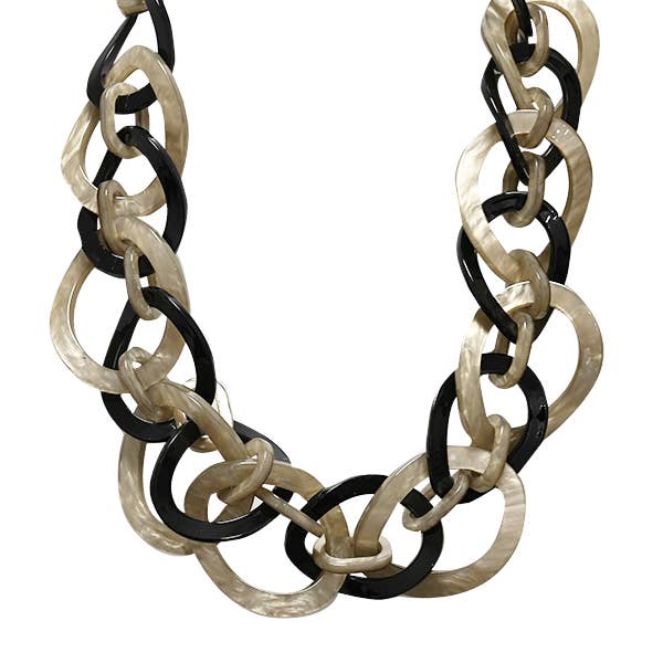 AMORINO SRL - Venta al por mayor Collares de cadenas y eslabones - COLLAR DE CADENA ANILLOS ENTRELAZADOS EN RESINA - FT24152A4756