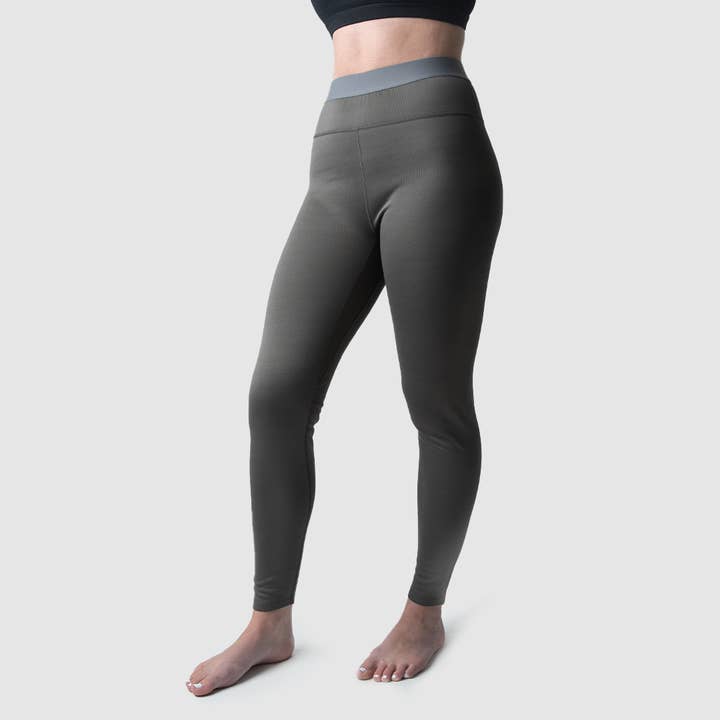 Sous-vêtement Ridgeline Heavy pour femmes (gris loup) pour la vente par Born Primitive