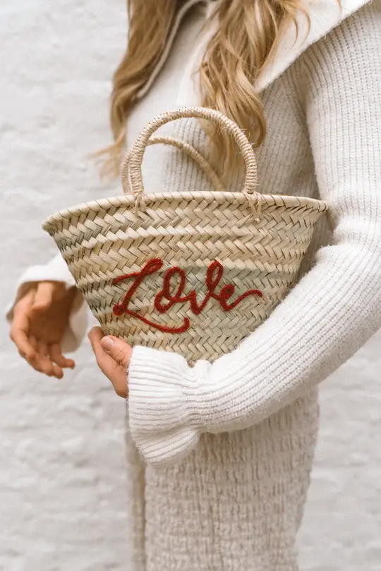 DarKech - Wholesale Basket - LITTLE BASKET OF LOVE 1