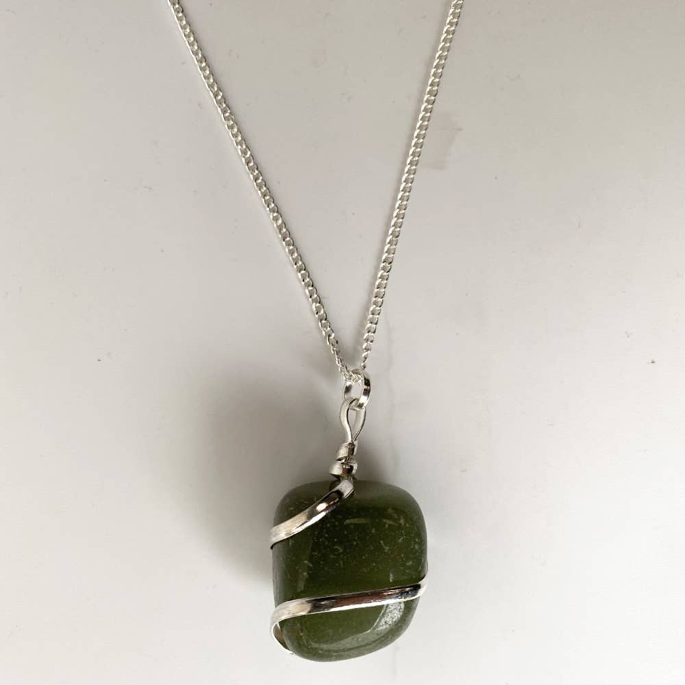 VIE - Wholesale Pendant/Charm Necklace - Tumbled Stone Wire Wrap Pendant, 2-3cm10