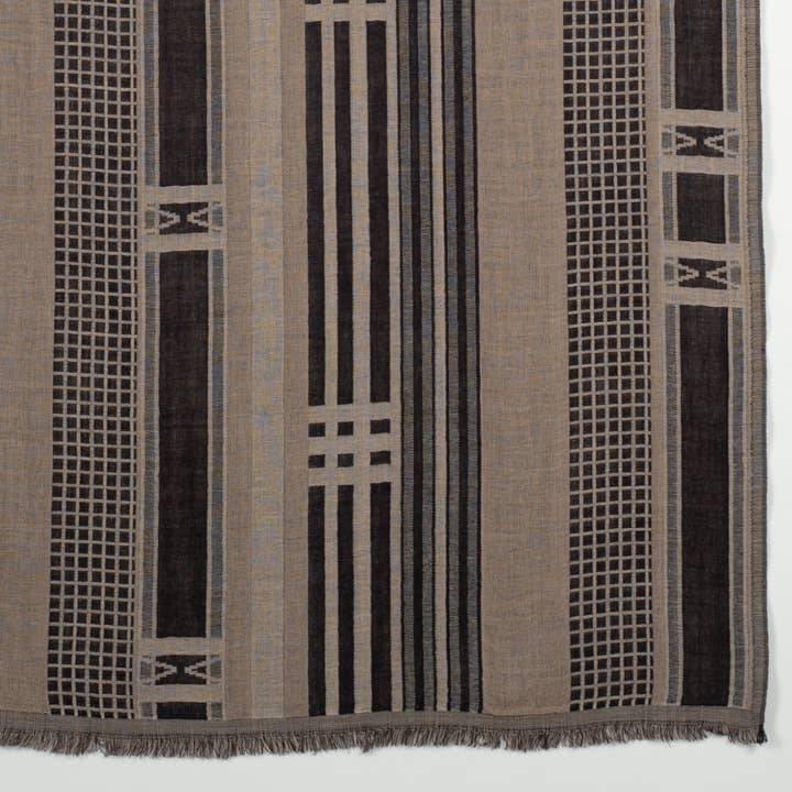 SVEZElife - Wholesale Scarf - Women's - Checks and Stripes Abstract Jacquard Merino Wool Scarf - Bla2