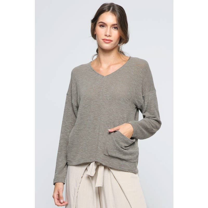 GRIGIO OLIVA Top lavorato a maglia con scollo a V e spalle scese in vendita all'ingrosso su Faire0