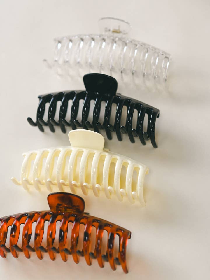 Jumbo Basic Spiral Claw Clip for wholesale by Share Studio