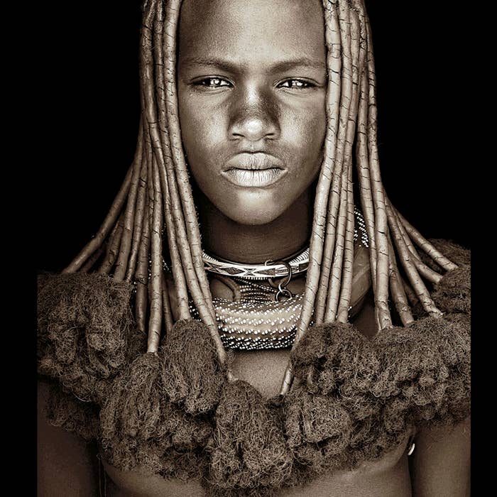 Himba girl Namibia by Mario Gerth | Wallhanging | Ethnic voor wholesale door FS Home Collections