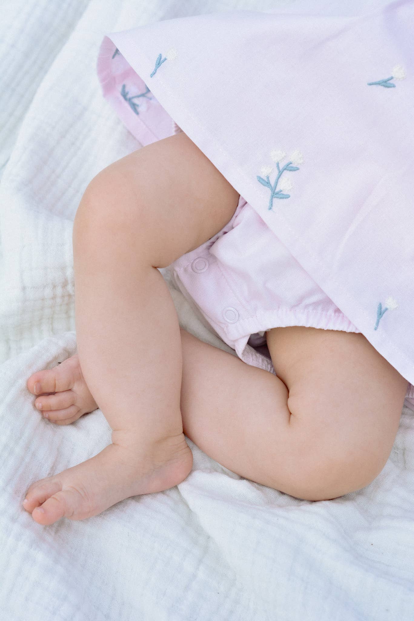 Eli & Nev (we cover U.S. import duties) - Wholesale Jumpsuit - Baby - Baby Flower Embroidered Romper 100% Cotton OEKO-TEX2