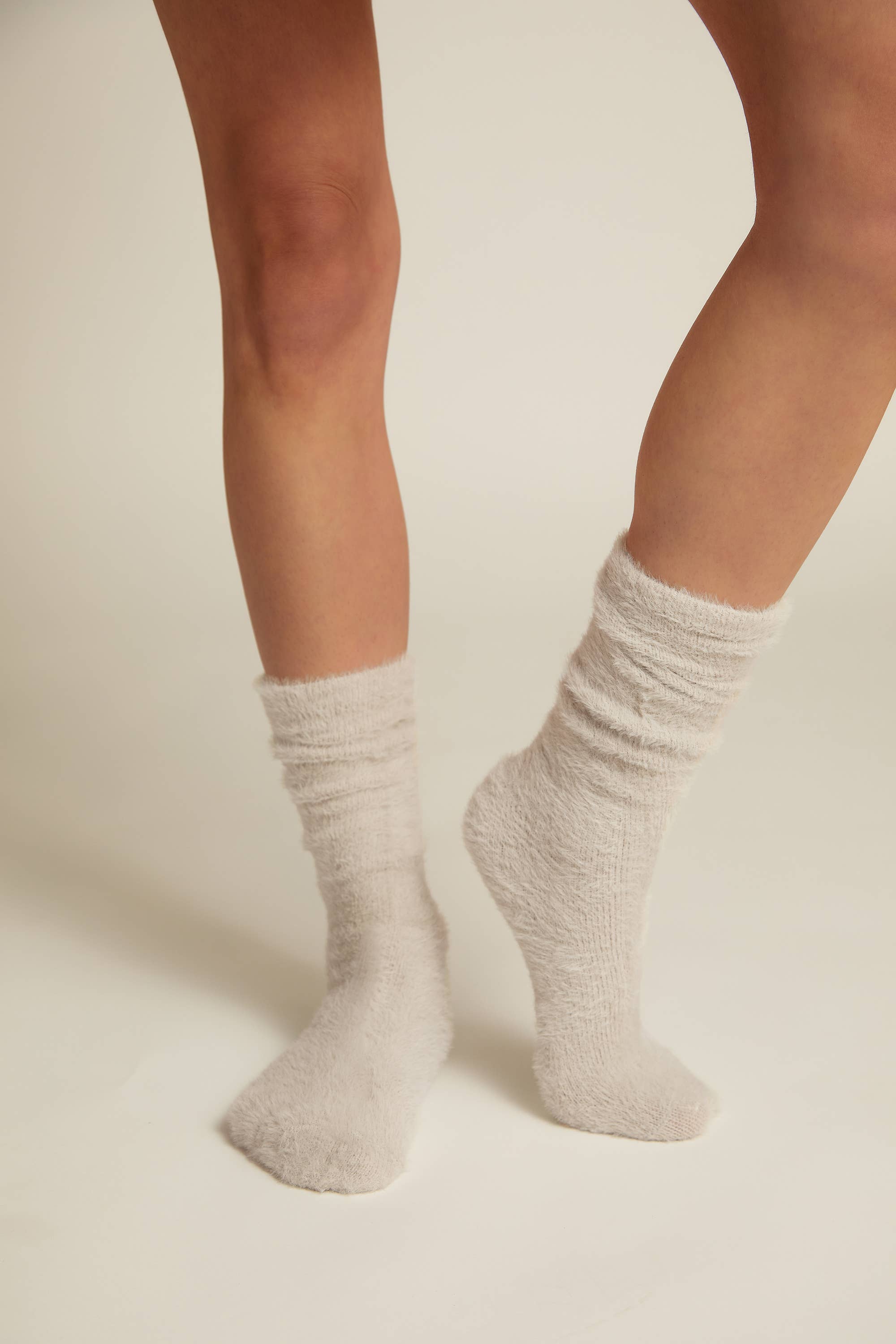 Faceplant Dreams - Wholesale Socks - Women's - Faceplant Soft Fuzzy Lounge Socks0