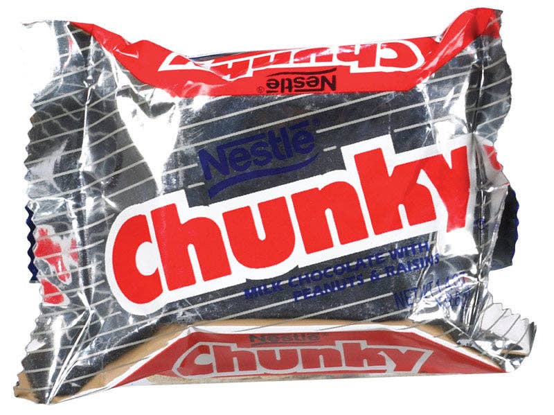 Everyday Supply Co - Wholesale Chocolate Bar - Nestle Chunky Peanut, Chocolate & Raisin Bar 1.4 oz, 24 Pack