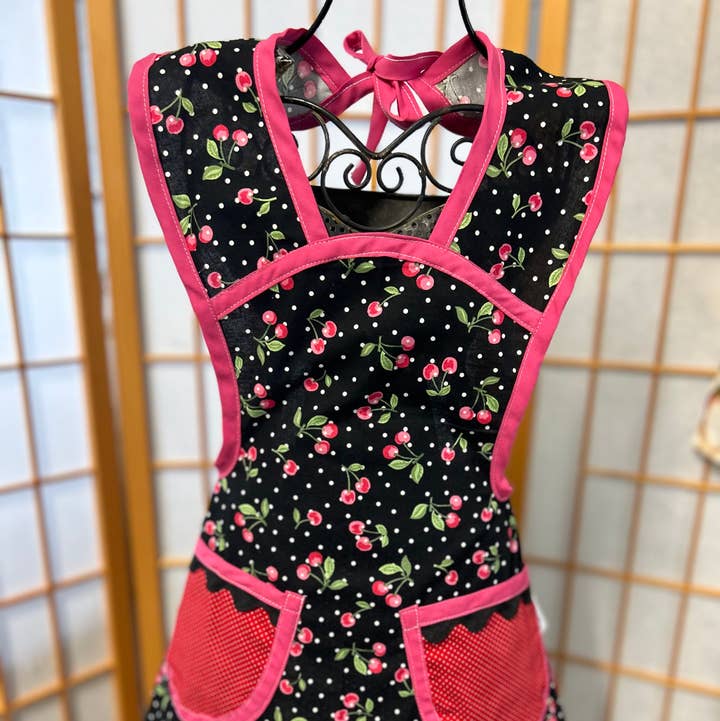 Olive Loom - Wholesale Apron - Aprons for kids1