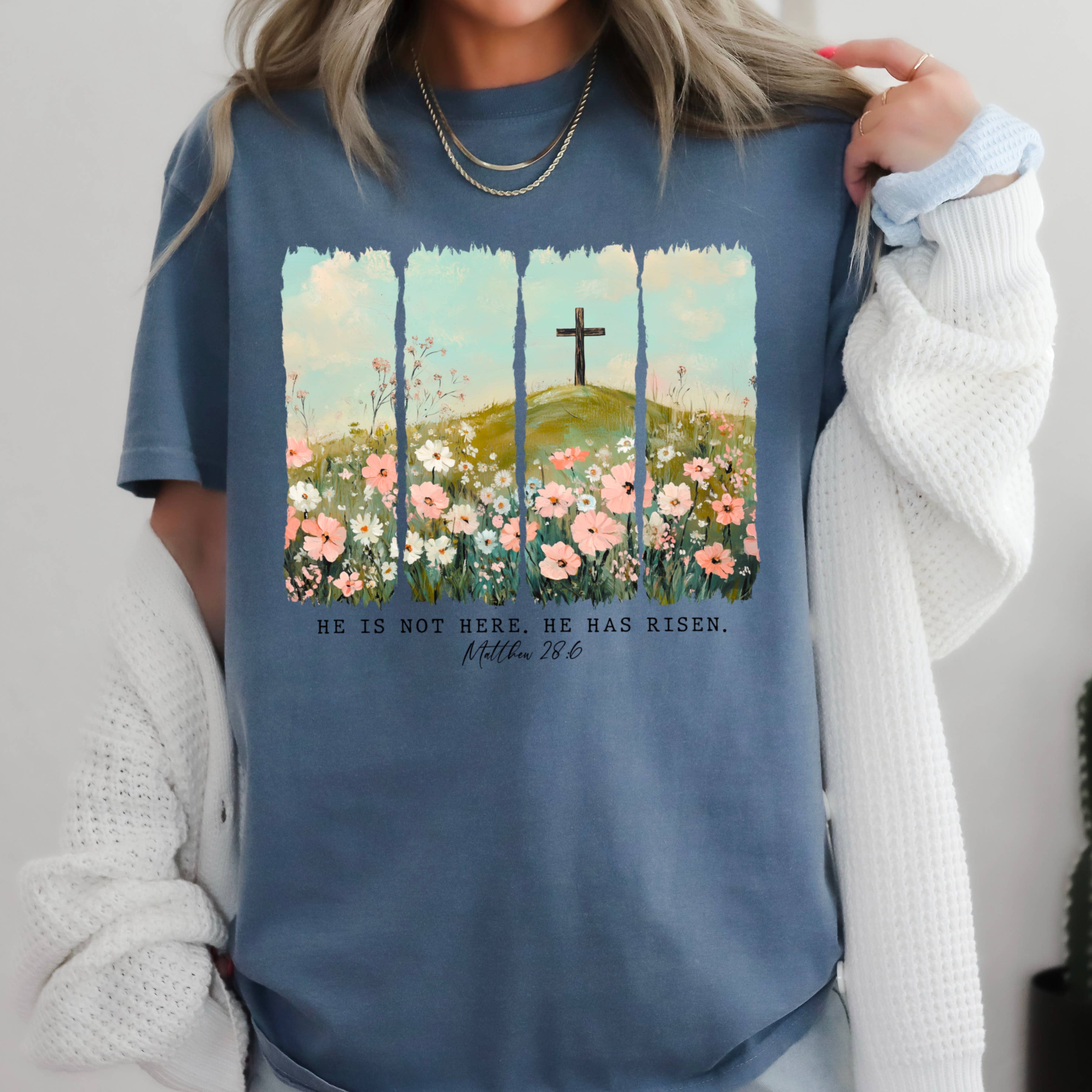 Shoppe SHC – wholesale T-shirt med logga - Dam – Han har uppstått | Påsktröja | Comfort Colors10